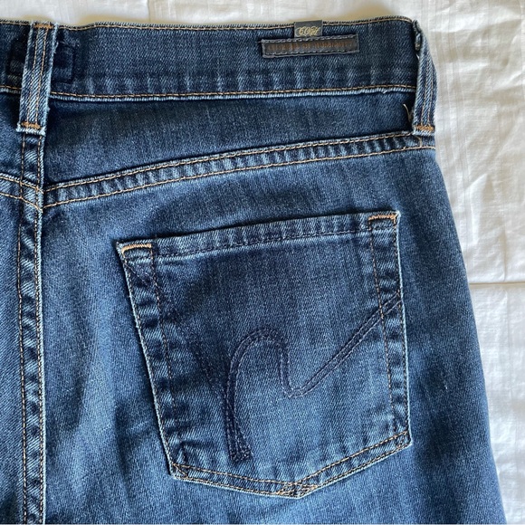 Citizens of Humanity Amber Medium Rise Bootcut Jean • Size 27 - Picture 11 of 16
